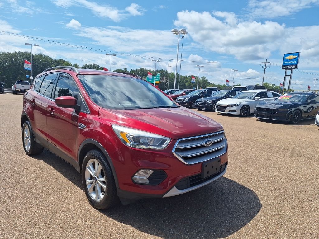 2018 Ford Escape SEL photo 4