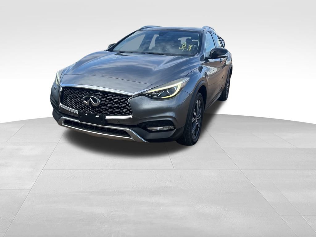 2018 Infiniti QX30 Premium photo 4