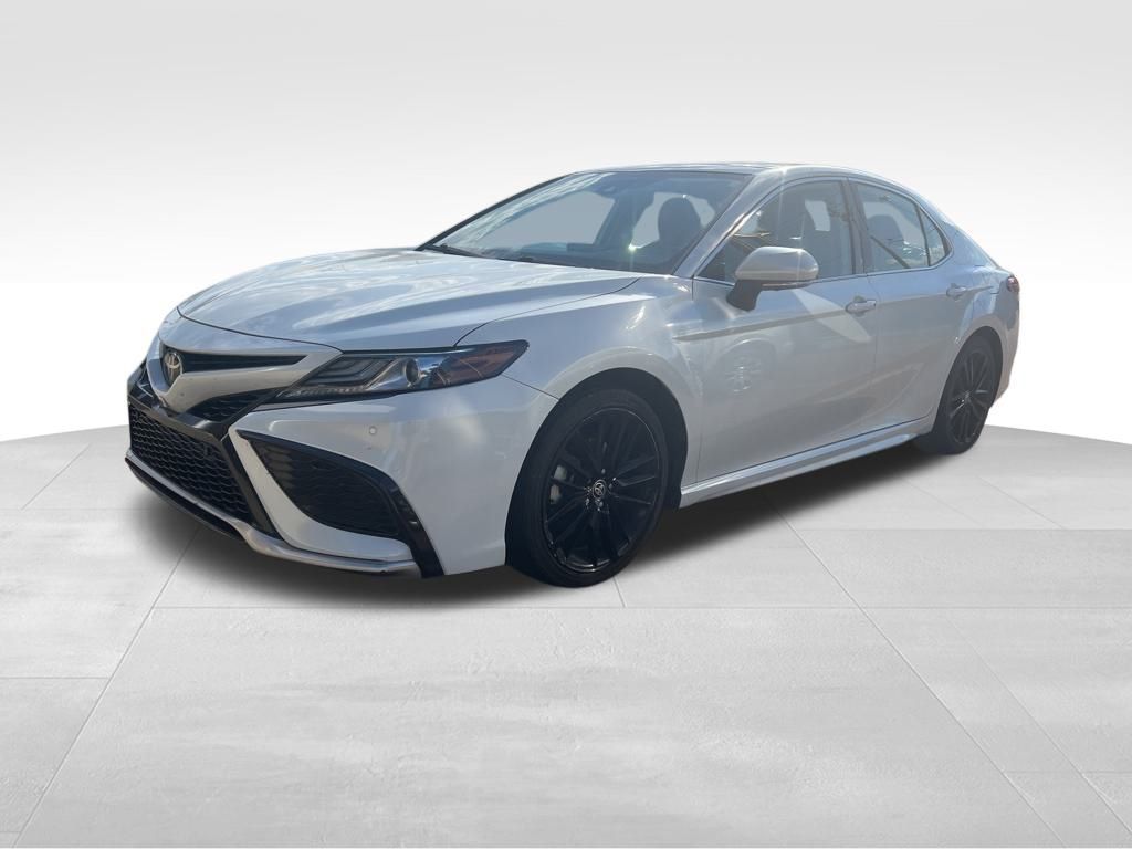 2023 Toyota Camry XSE photo 4