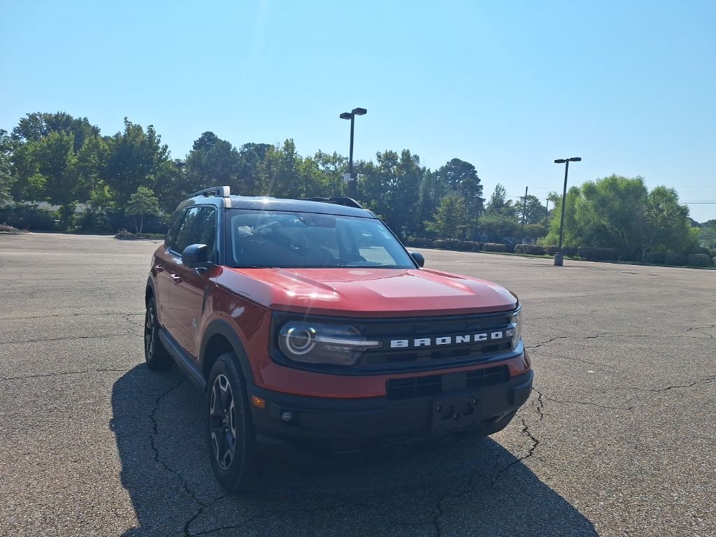 2024 Ford Bronco Sport Outer Banks photo 3