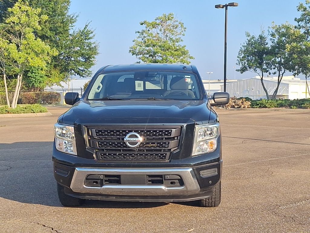 2021 Nissan Titan Crew Cab SV photo 3