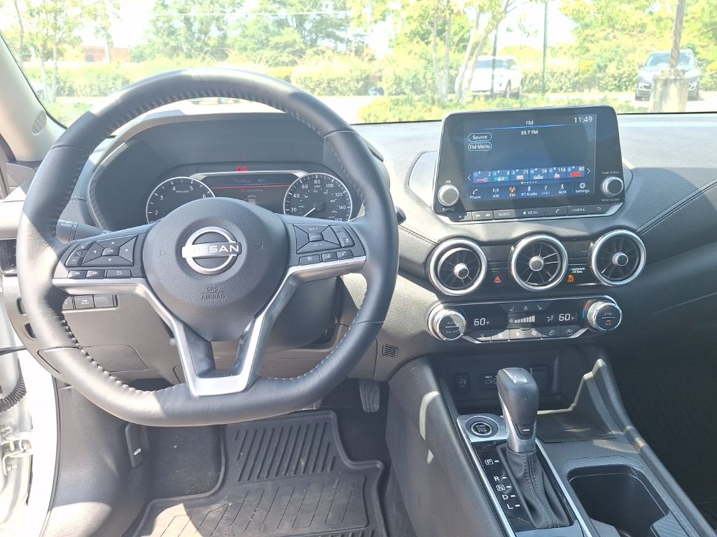 2024 Nissan Sentra SV photo 2
