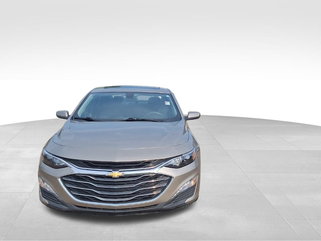 2022 Chevrolet Malibu 1LT photo 3