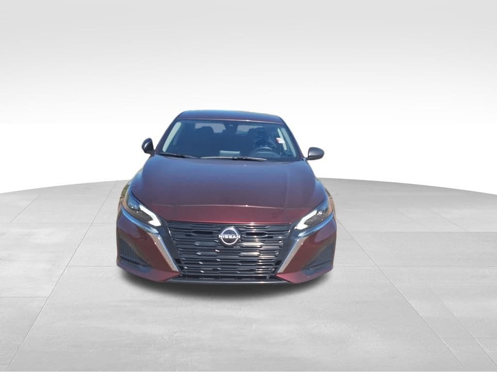 Certified 2024 Nissan Altima 2.5 SV Sedan