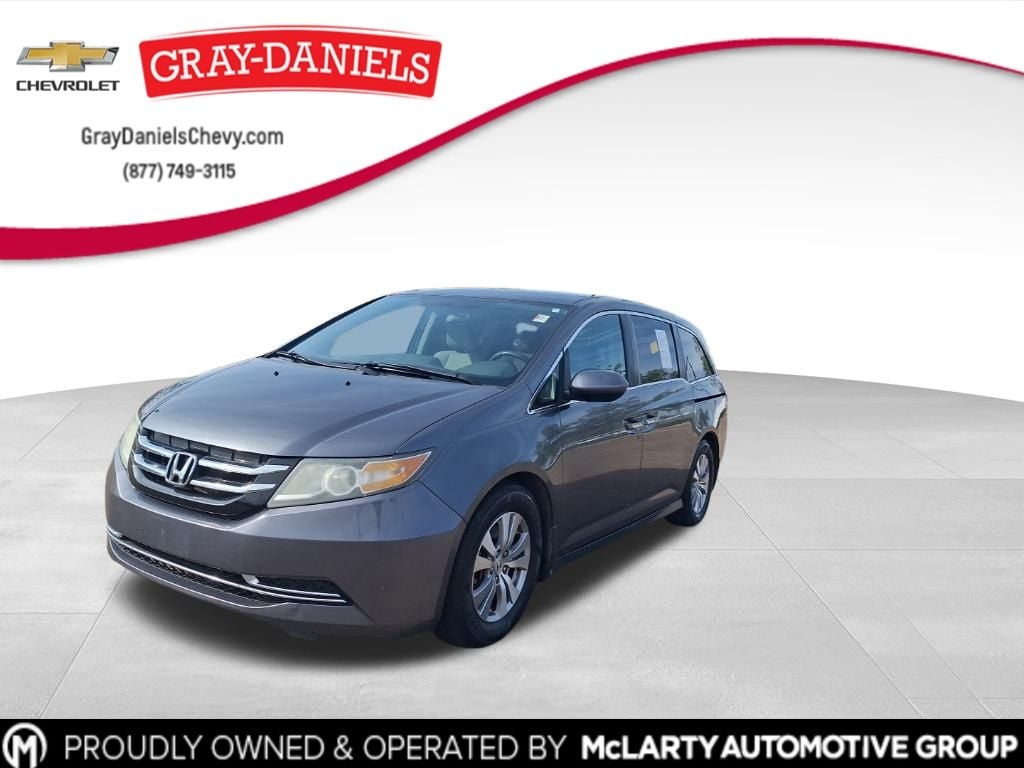 2016 Honda Odyssey SE's photo