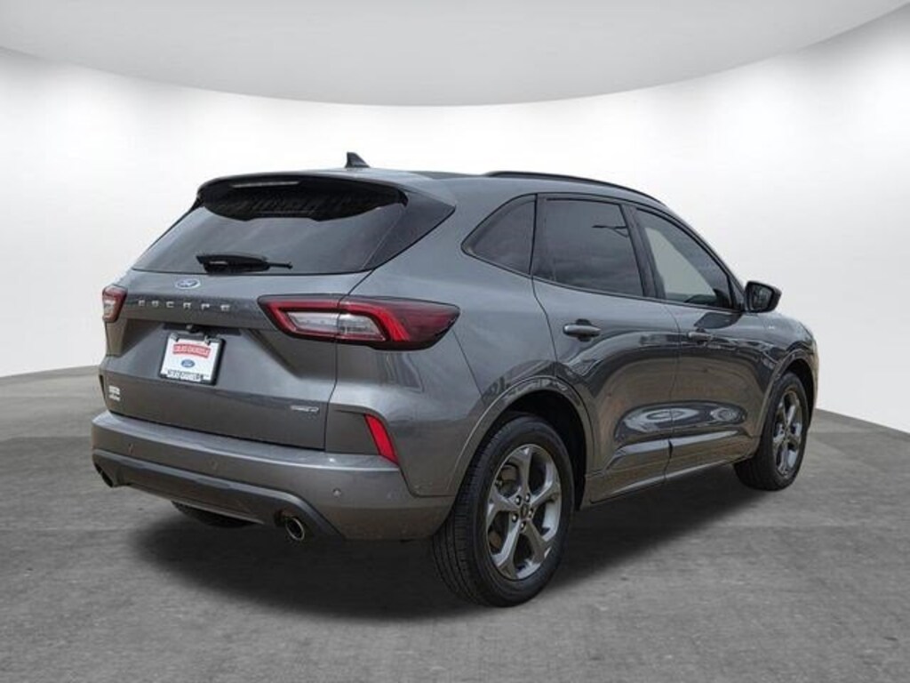 Used 2024 Ford Escape ST-Line Select SUV