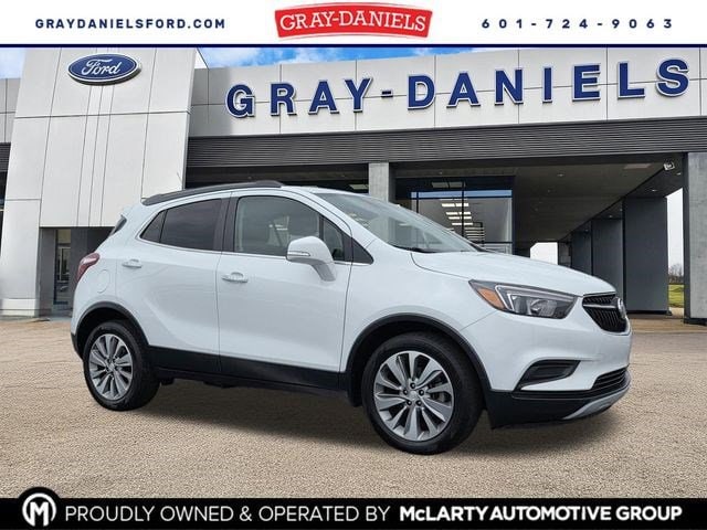 2018 Buick Encore Preferred's photo