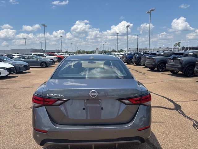 2025 Nissan Sentra SV photo 3