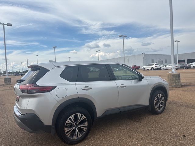 2023 Nissan Rogue SV photo 4