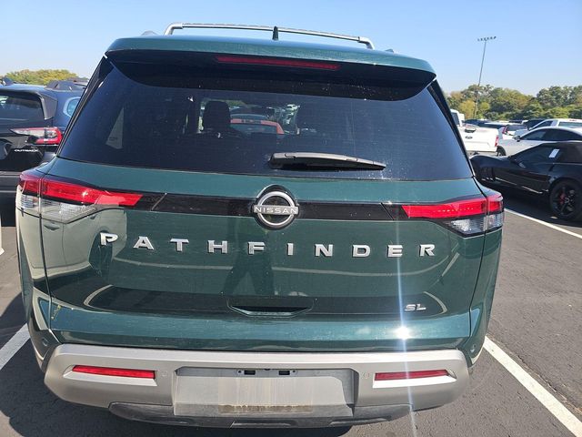 2024 Nissan Pathfinder SL photo 2