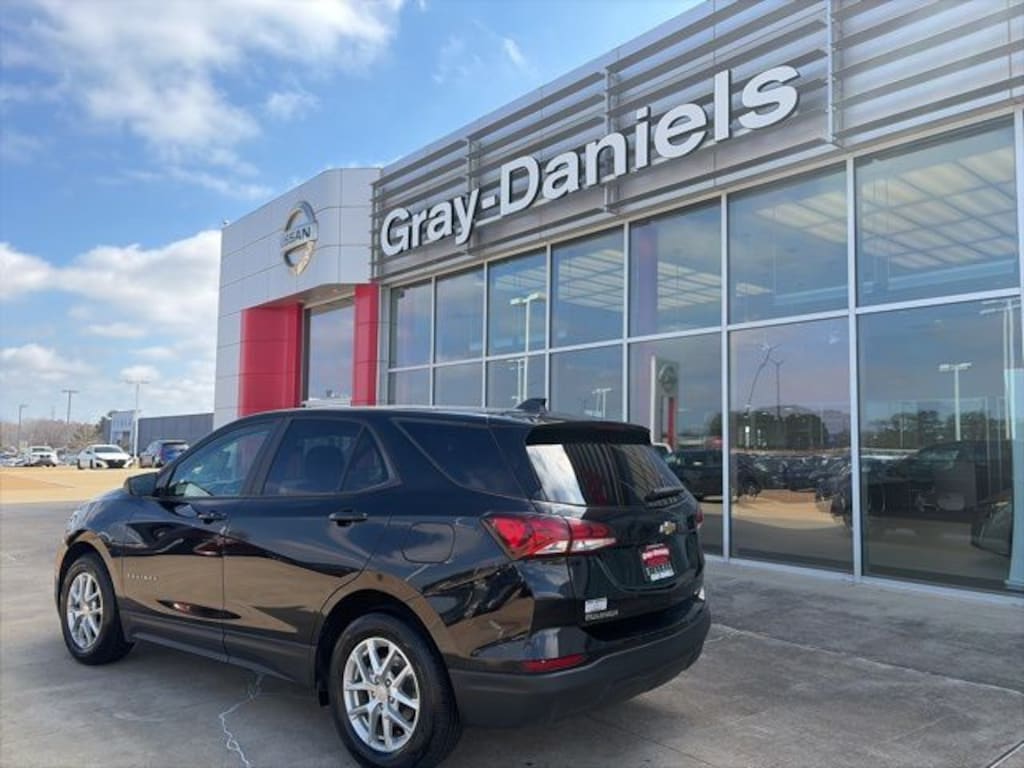 Used 2023 Chevrolet Equinox LS w/1LS SUV