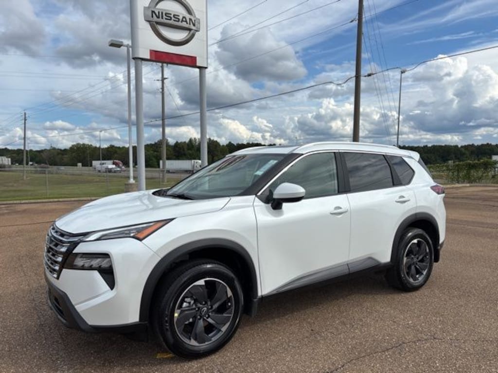 New 2026 Nissan Rogue SV Crossover