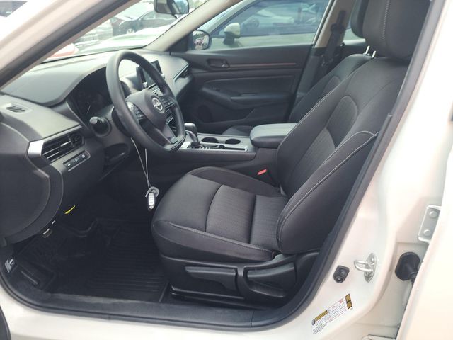2024 Nissan Altima 2.5 S photo 2