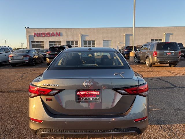 2025 Nissan Sentra SV photo 2