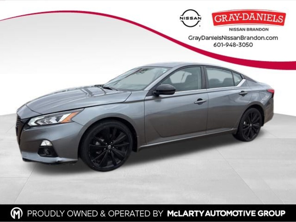 Used 2022 Nissan Altima 2.5 SR Sedan