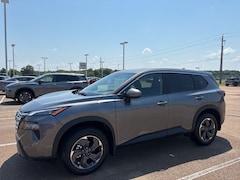 2026 Nissan Rogue SV Crossover