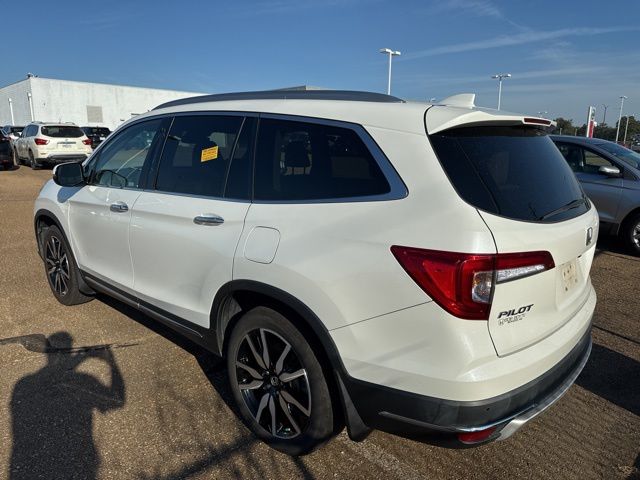 2021 Honda Pilot Touring photo 4