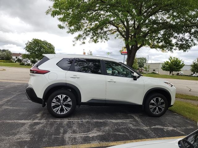 2023 Nissan Rogue SV photo 2