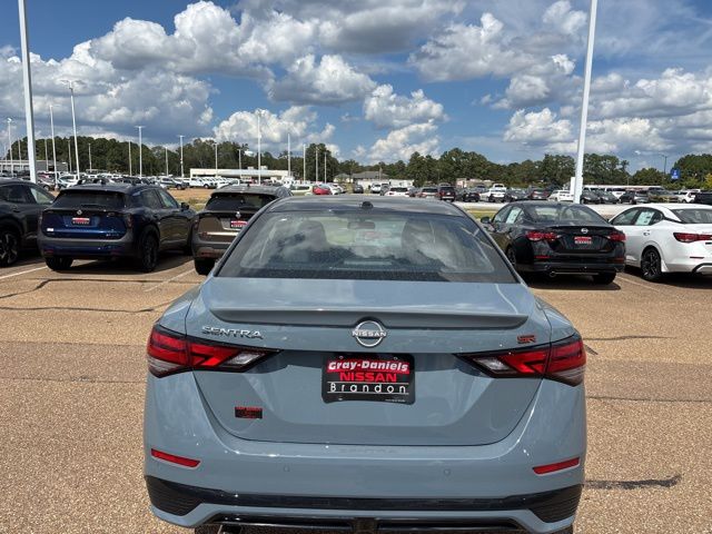 2025 Nissan Sentra SR photo 2