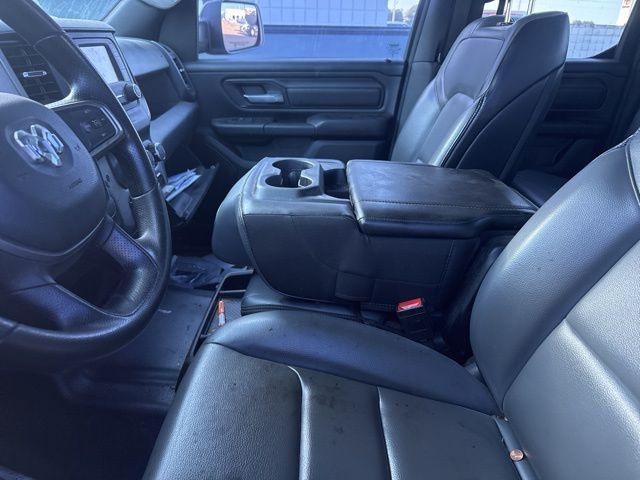 2023 Ram 1500 Tradesman photo 2