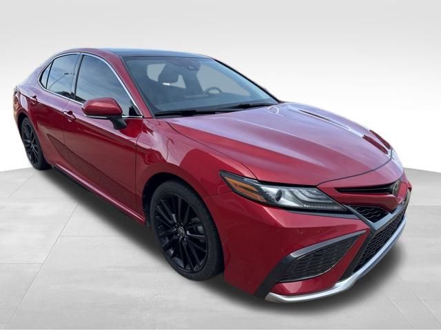 2021 Toyota Camry XSE photo 2