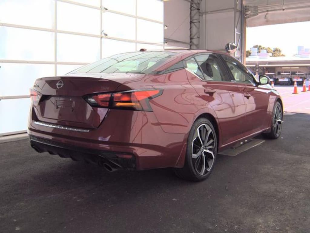 Used 2023 Nissan Altima 2.5 SR Sedan