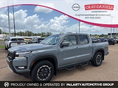 2025 Nissan Frontier Crew Cab PRO-X® Truck