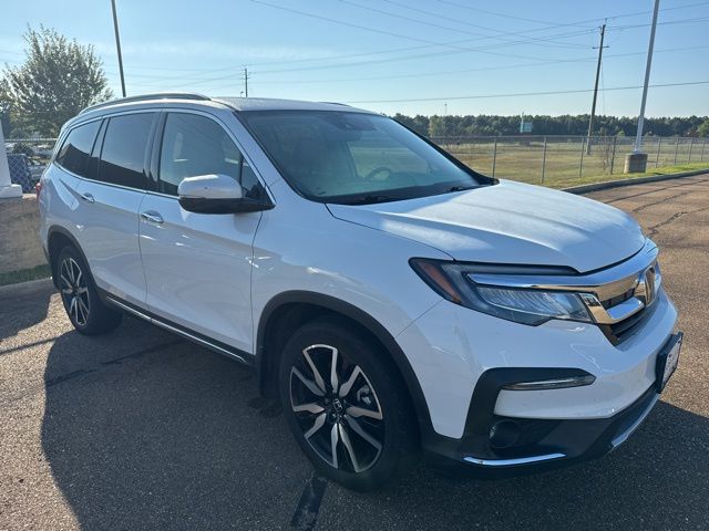 2021 Honda Pilot Touring photo 2