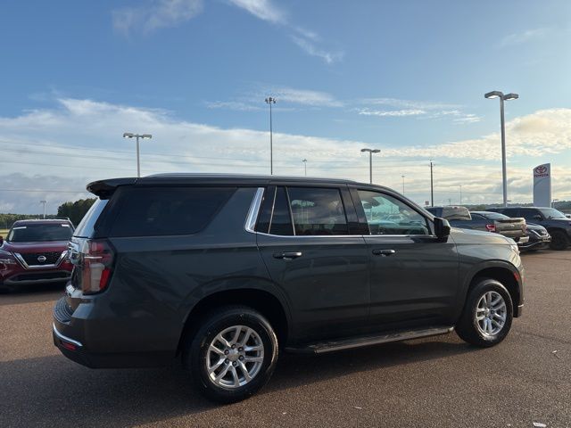 2021 Chevrolet Tahoe LT photo 2
