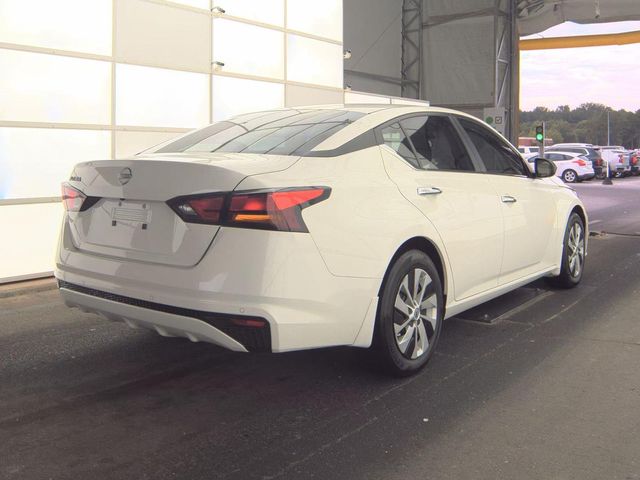 2024 Nissan Altima 2.5 S photo 4