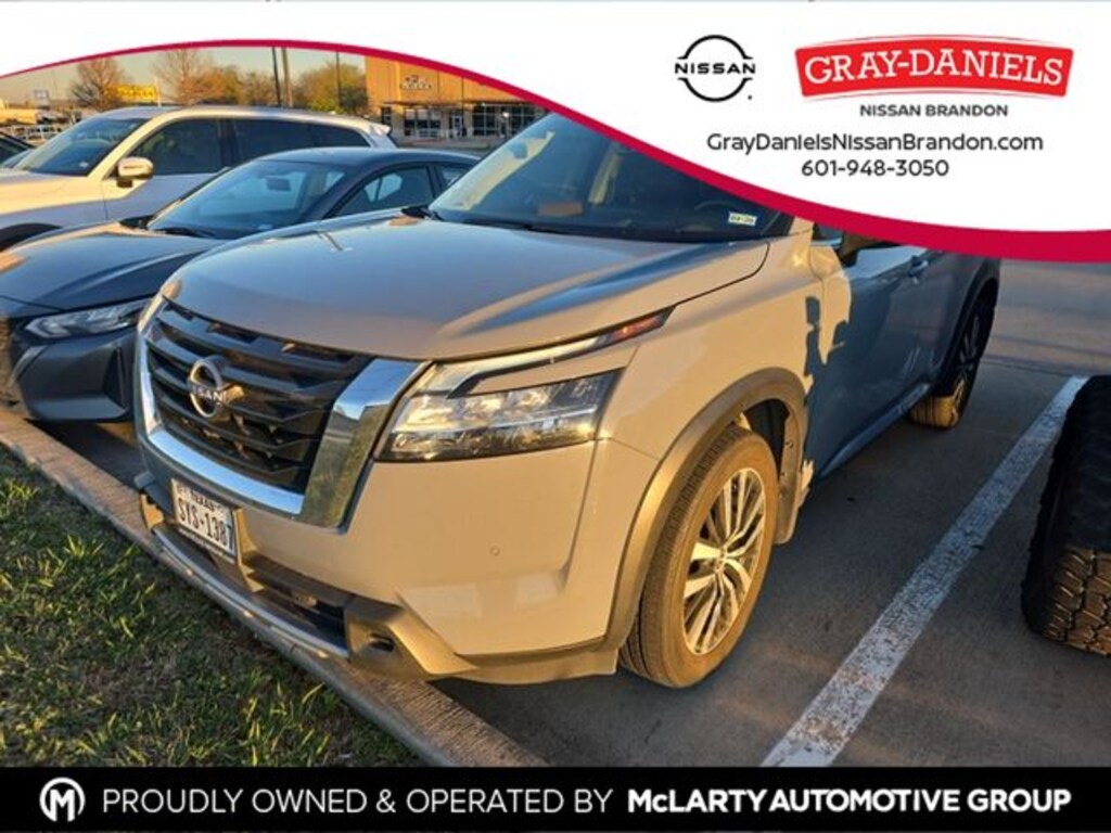Used 2023 Nissan Pathfinder Platinum SUV