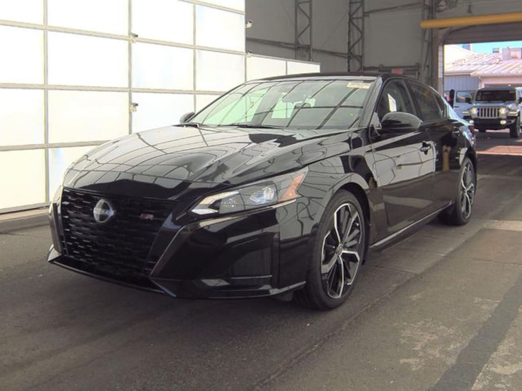 Certified 2024 Nissan Altima 2.5 SR Sedan