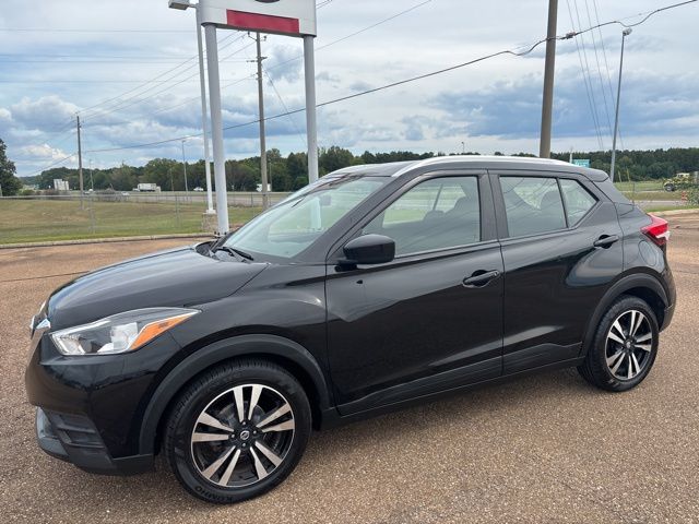 2020 Nissan Kicks