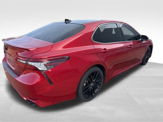 2021 Toyota Camry XSE photo 3