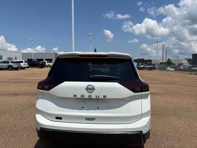 2026 Nissan Rogue S photo 3