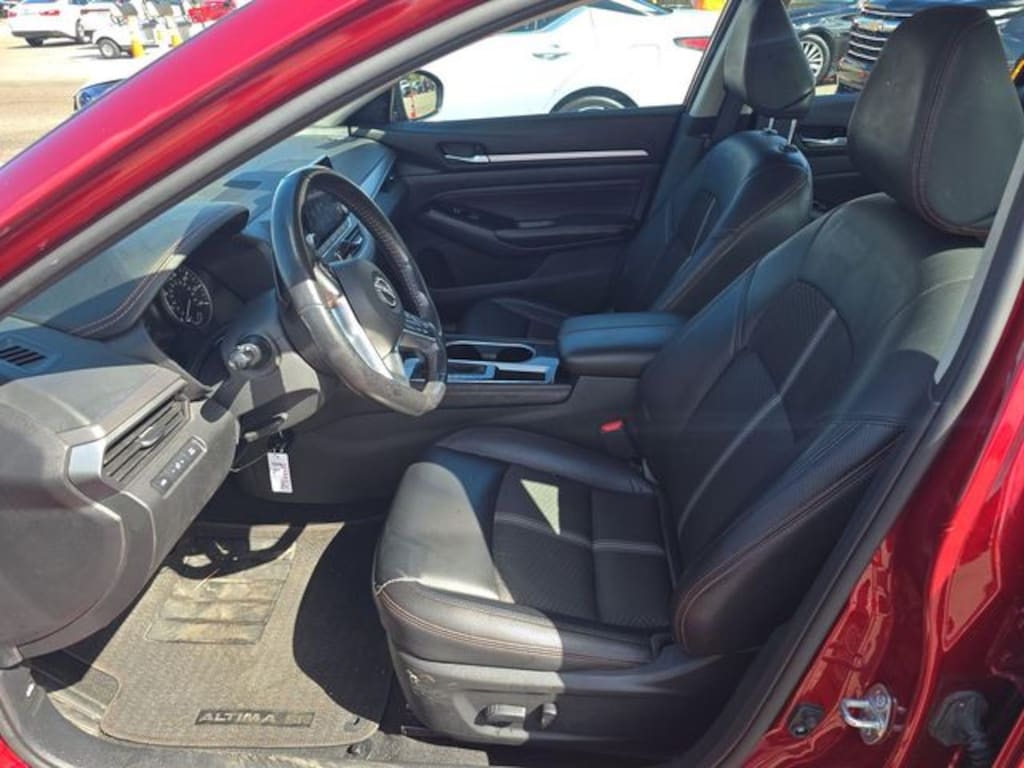 Used 2023 Nissan Altima 2.5 SR Sedan