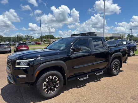 2024 Nissan Frontier PRO-4X Truck Crew Cab