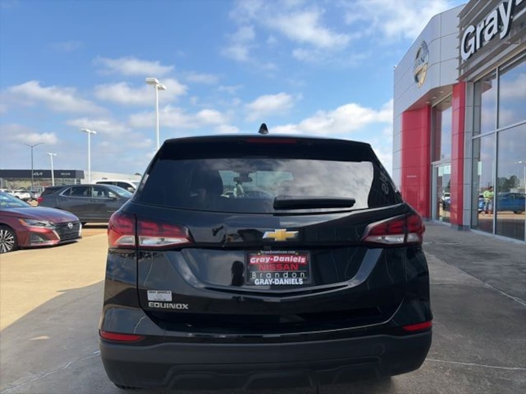 Used 2023 Chevrolet Equinox LS w/1LS SUV