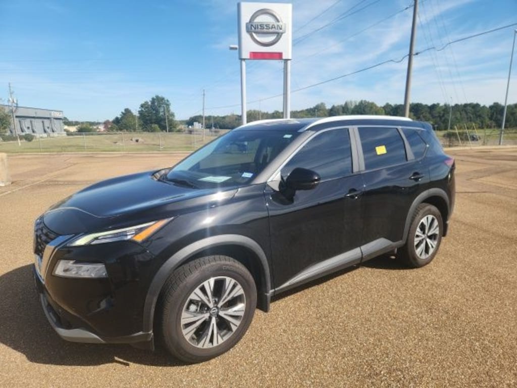 Used 2023 Nissan Rogue SV SUV