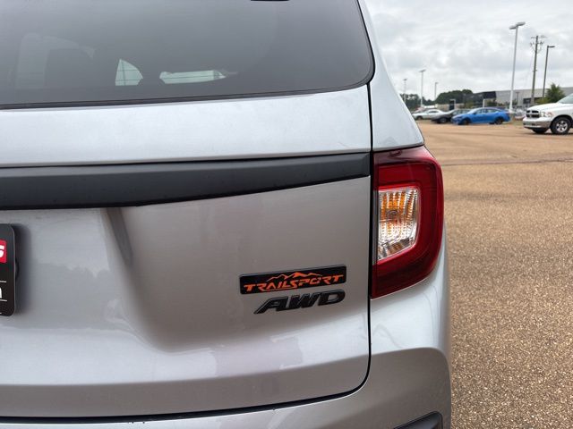 2022 Honda Passport TrailSport photo 2