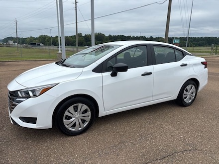 2024 Nissan Versa 1.6 S Sedan