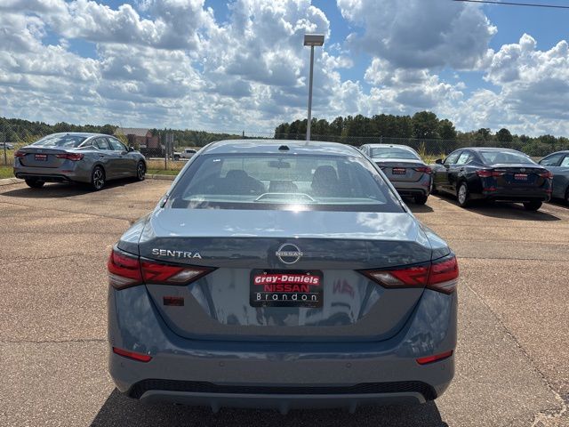 2025 Nissan Sentra SV photo 3