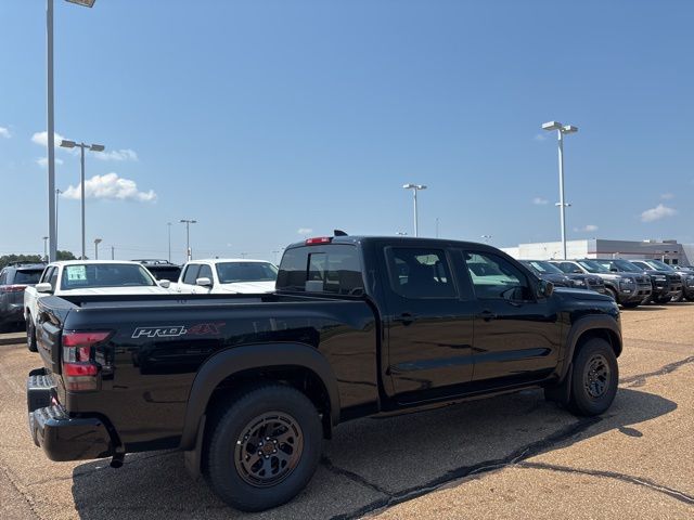 2025 Nissan Frontier PRO-4X photo 4