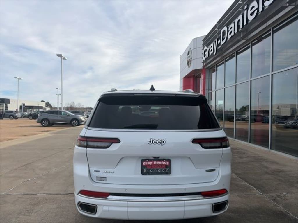 Used 2022 Jeep New Grand Cherokee Summit SUV