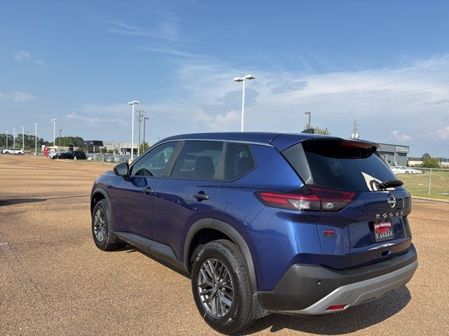 2023 Nissan Rogue S photo 2