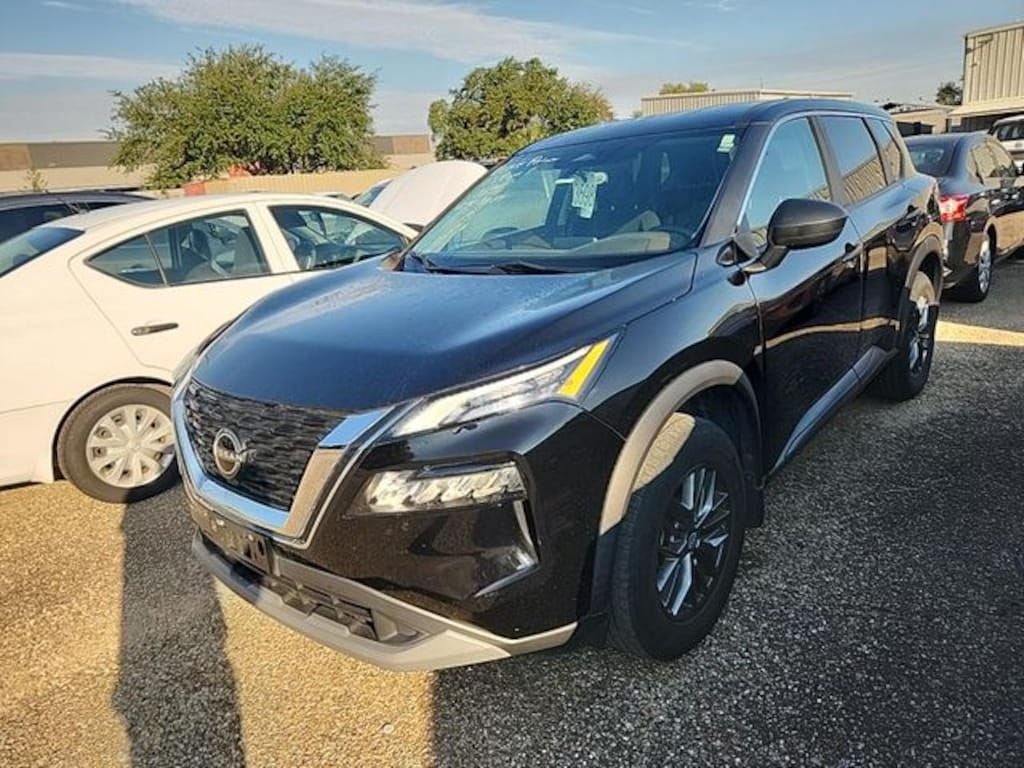 Used 2023 Nissan Rogue S SUV