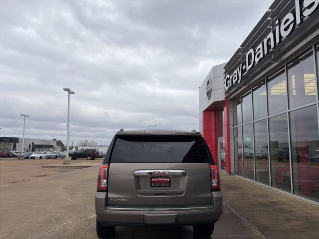 Used 2019 GMC Yukon Denali SUV