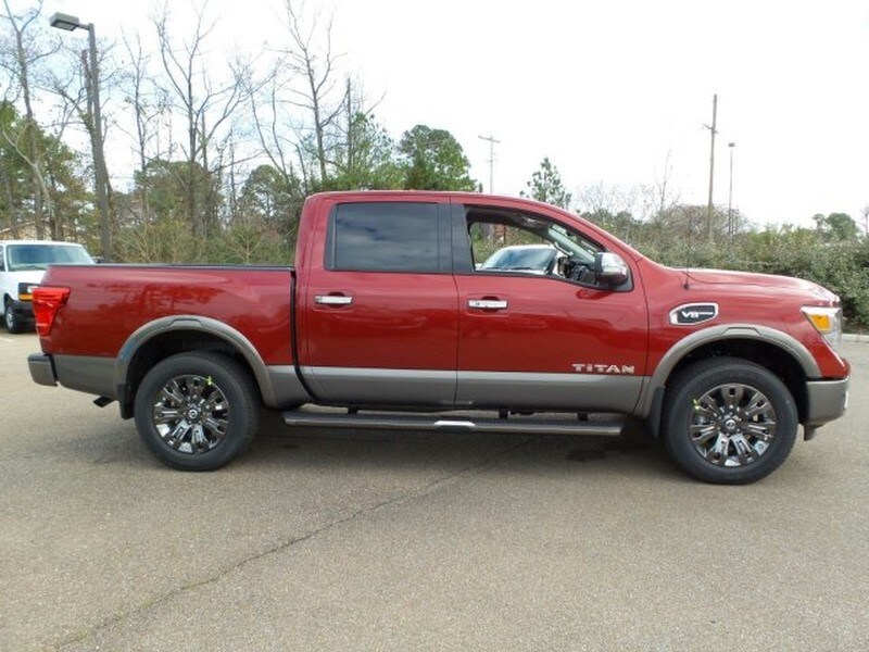 2017 Nissan Titan 2017 Nissan Titan