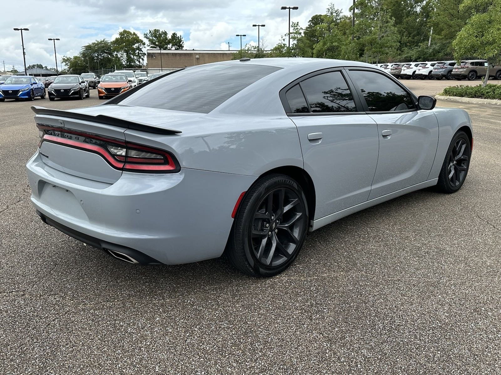 Used 2020 Dodge Charger SXT with VIN 2C3CDXBG5LH219903 for sale in Jackson, MS