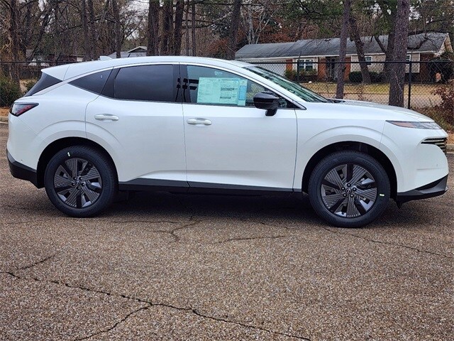 2025 Nissan Murano SL photo 2